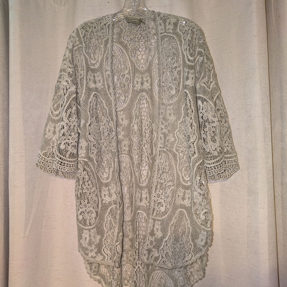 paparazzi Other - Paparazzi Elegant Lace Cardigan - Cream